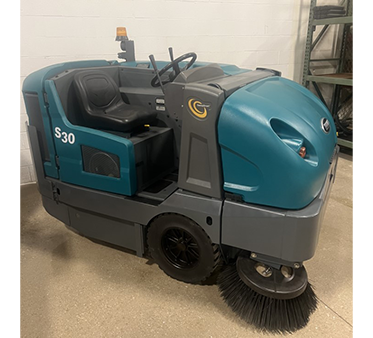 Used Tennant T300D Battery-operated floor scrubber